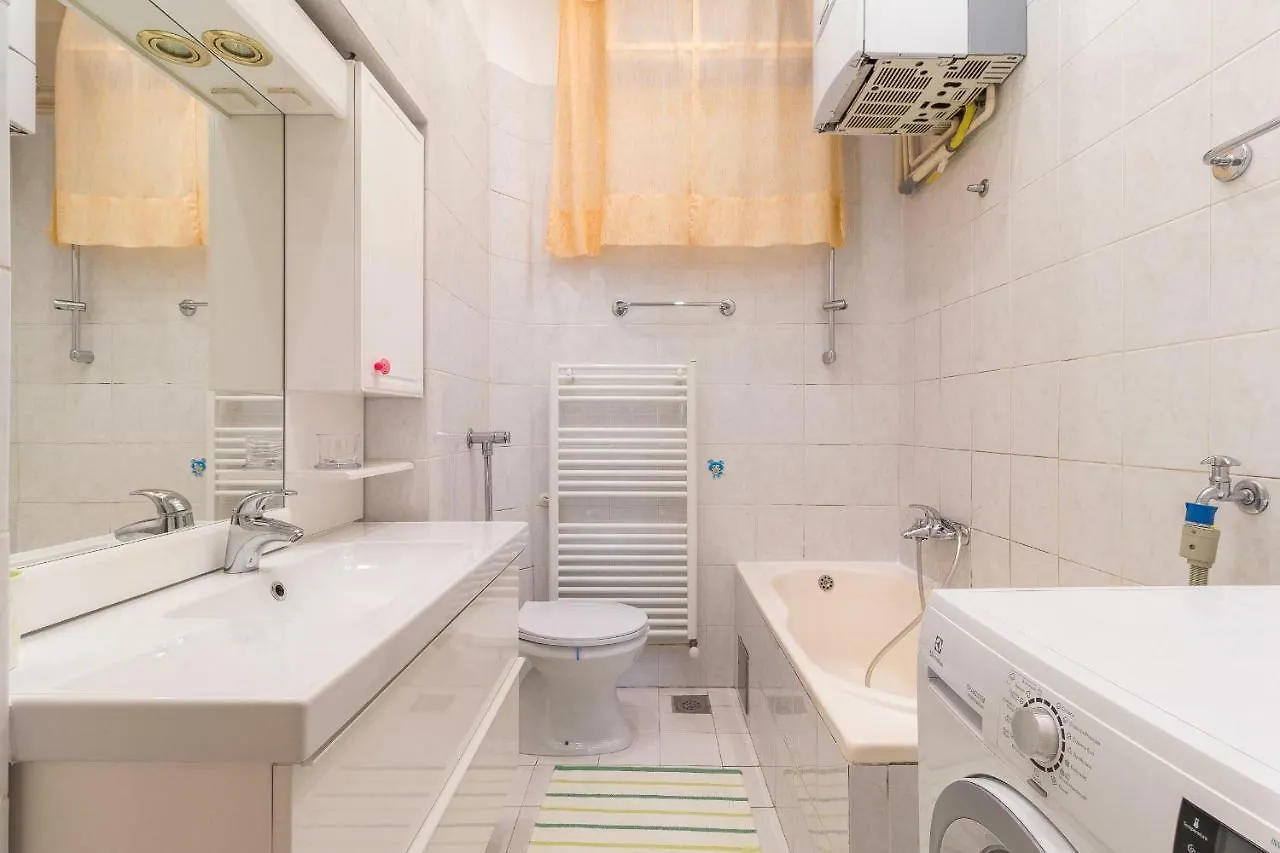 Apartman Vesna Pula 0*,  Croatia
